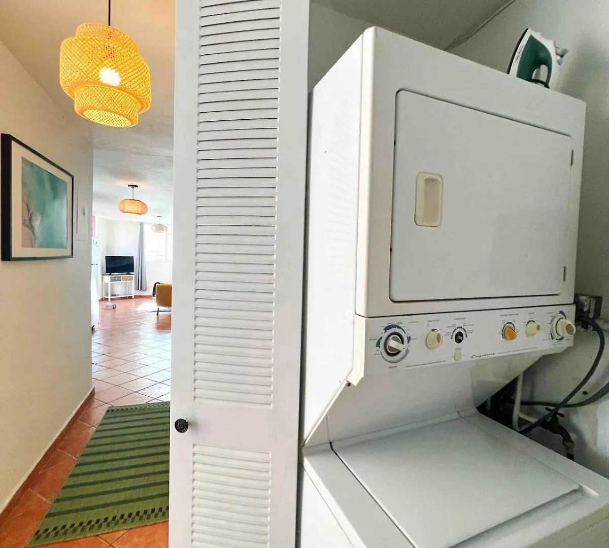 Apartment Spacious 2Br In San Juan W Parking Walk To Beach!